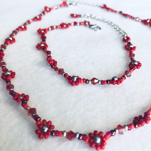 Red Flower Choker Necklace Bracelet Set Daisy Crystal Silver Y2K Boho New - Picture 3 of 8